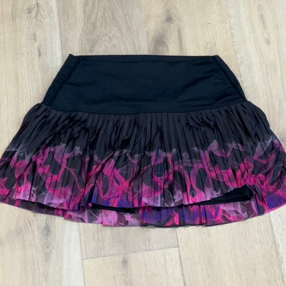 LUCKY IN LOVE TENNIS SKIRT